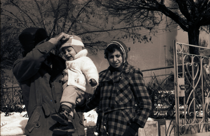 عائلة في الشتاء 