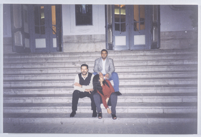 لمحة من جولة فرقة الفنون الشعبية في لشبونة، البرتغال، 1998
