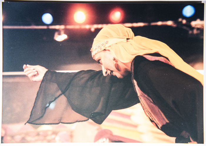 لمحة من مشاركة فرقة الفنون الشعبيّة في مهرجان فلسطين الدولي عام 1996