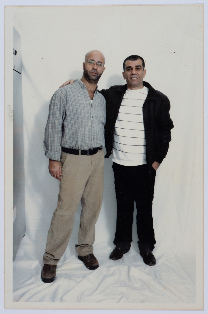 نضال و رأفت نعيم أبو عكر في سجن عوفر عام 2014  