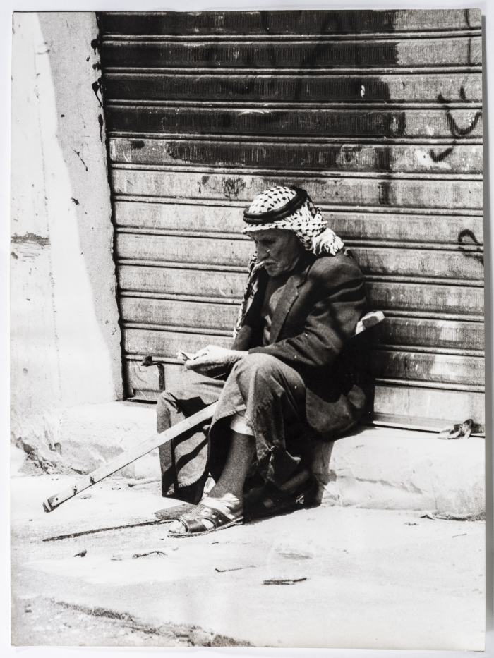 مسنّ، مخيم عين الحلوة، 1985