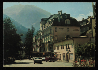 بطاقة بريدية مقدمة لموسى العلمي بمناسبة حلول أعياد الميلاد المجيدة 
