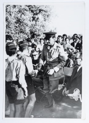 بطاقة بريدية صدرت عن استديو سمعان السحار
