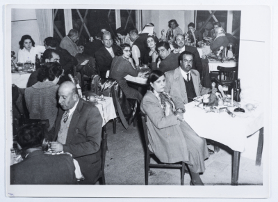 بطاقة بريدية صدرت عن استديو سمعان السحار
