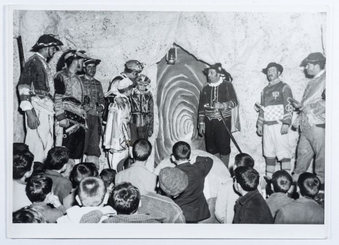 بطاقة بريدية صدرت عن استديو سمعان السحار
