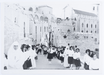 بطاقة بريدية صدرت عن ستوديو سمعان السحار