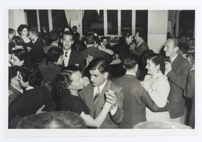 بطاقة بريدية صدرت عن ستوديو سمعان السحار