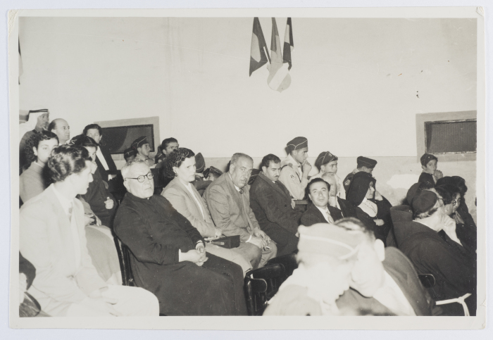 بطاقة بريدية صدرت عن ستوديو سمعان السحار