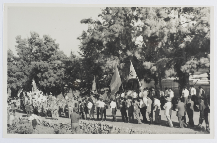 بطاقة بريدية صدرت عن ستوديو سمعان السحار