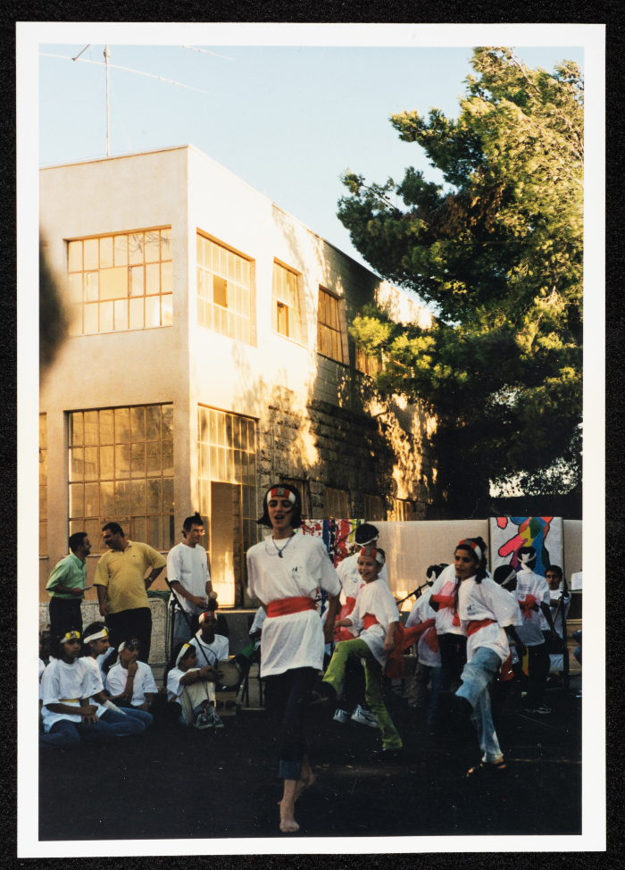 A Glimpse of Sabreen Group's Art Therapy Programme for the Relief of Traumatised Palestinian Children during the Twists and Turns of the Second Intifada