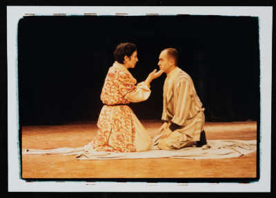 "Al-Mahajir", Play, al-Kasaba