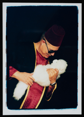 "Al-Mahajir", Play, al-Kasaba