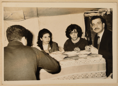 وفد ممثلية فلسطين في سوريا للعمل على مشروع "كنزة الفدائي"، 1969 