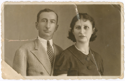 زوجان في استوديو