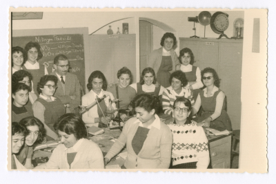 Students in the chemistry lab