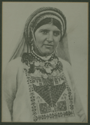 A woman in the Palestinian dress