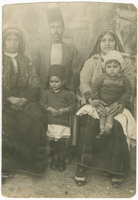 بورتريه لعائلة بربار