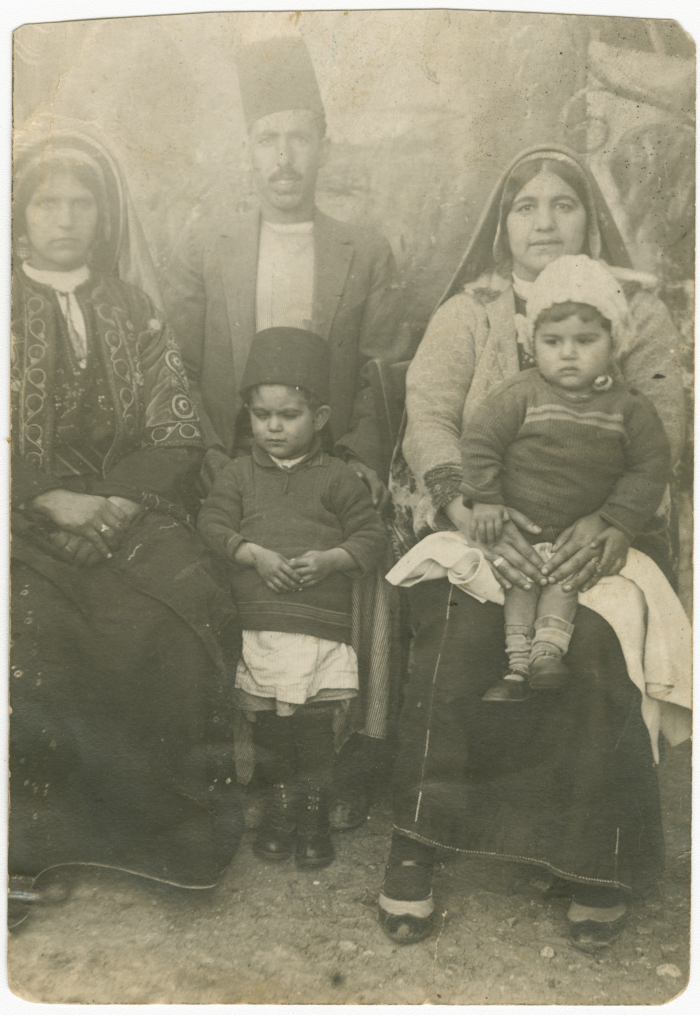 بورتريه لعائلة بربار