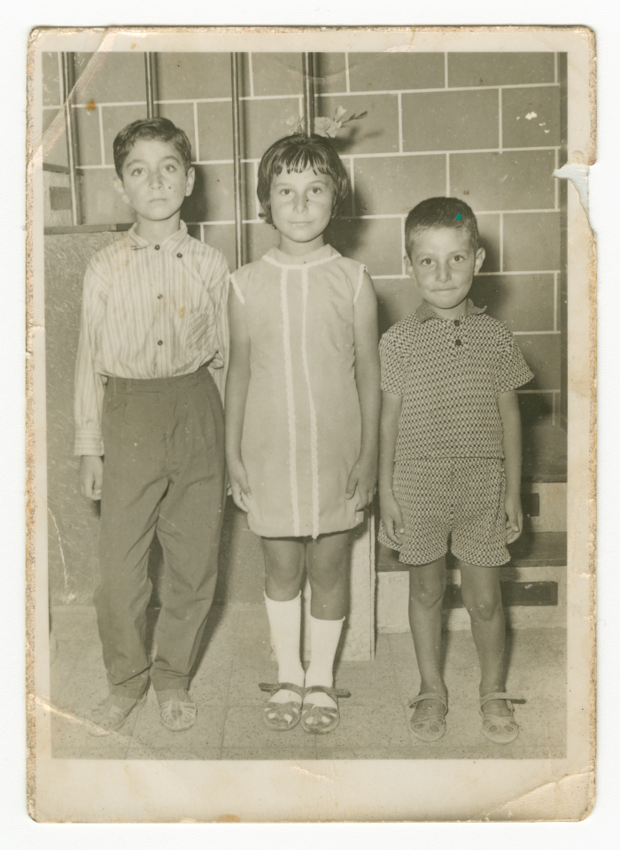 اشقاء من عائلة دعيبس