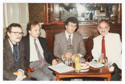 Saméh al-Qassim and Adunis with their friends