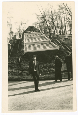 A man from Khateb Family at a farm in Moscow