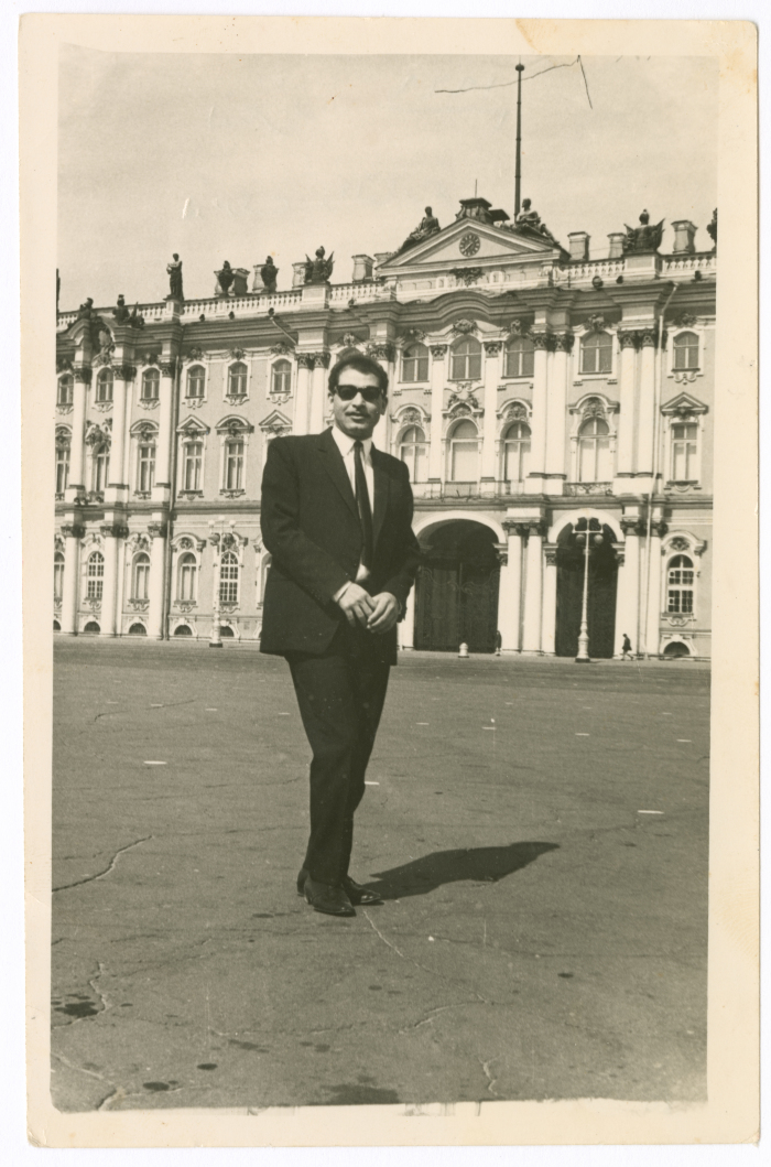 رجل من عائلة الخطيب في لينينغراد