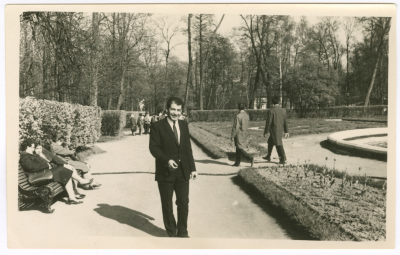 A man from Khateb Family in a park in Moscow
