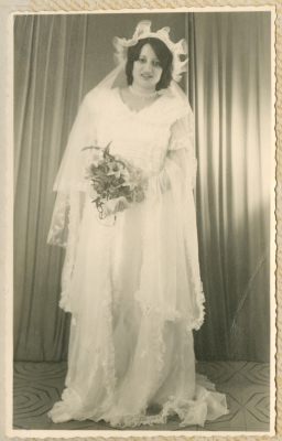 A woman from Shalaby Family in her wedding dress