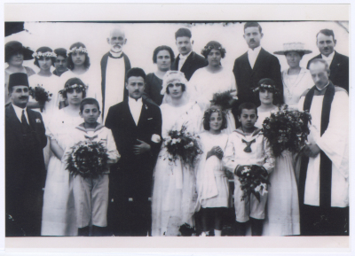 Relatives at a wedding