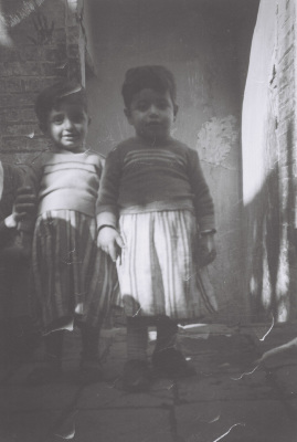 أقارب من عائلة رضوان