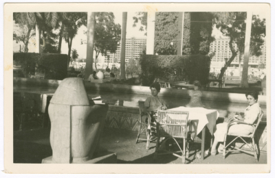 Sisters from Abu Ghazaleh Family at a al-Andalus
Park in Cairo