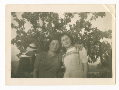 Women from Irshed Family