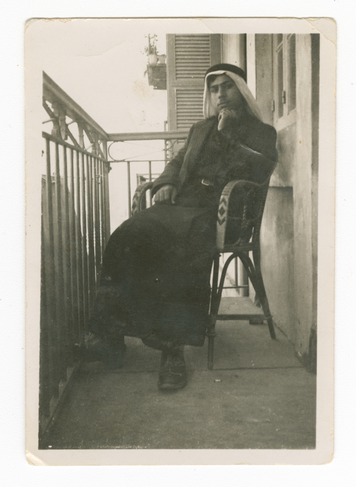 رجل من عائلة ارشيد