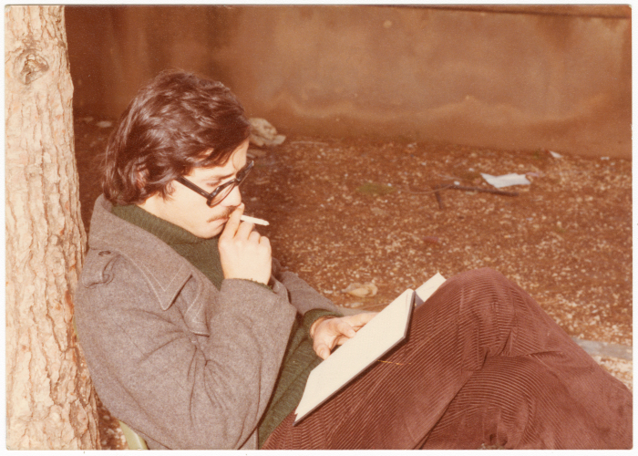 Mohammad Risha reading Jabr Ibrahim Jabr's novel 
