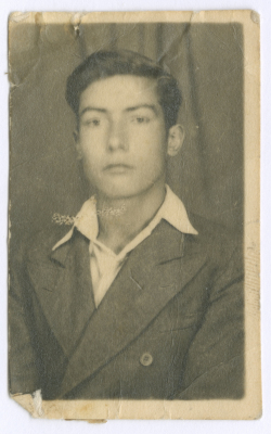 A young man from Silwad; who moved to Haifa for work