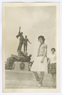 كريمة خلف في احدى رحلاتها