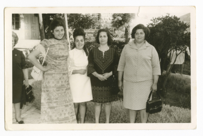 لقطة في حفل تخريج امام المدرسة