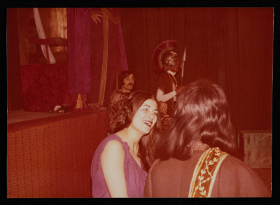 هبط الملاك في بابل"، صورة من عرض مسرحي، مسرح القصبة، 1980"