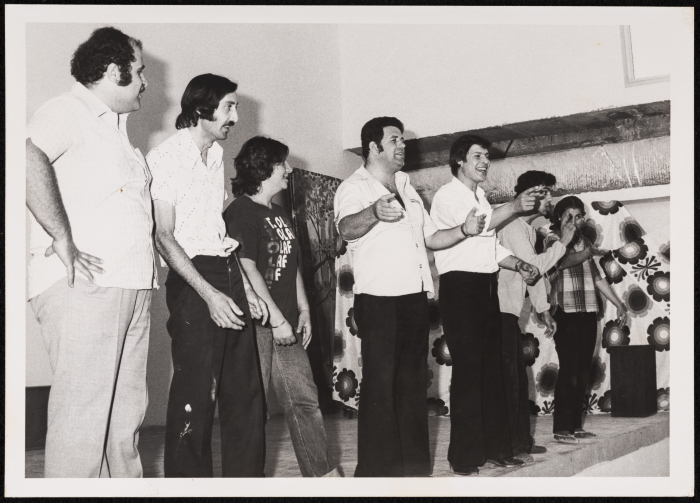 ليلى الحمراء