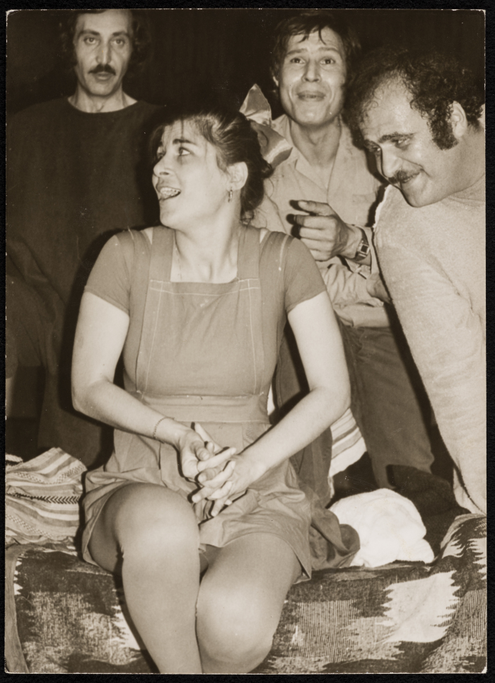 ليلى الحمراء