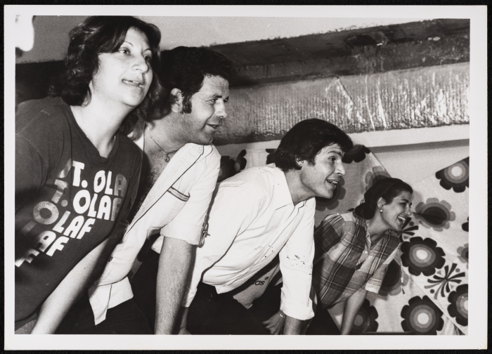 ليلى الحمراء