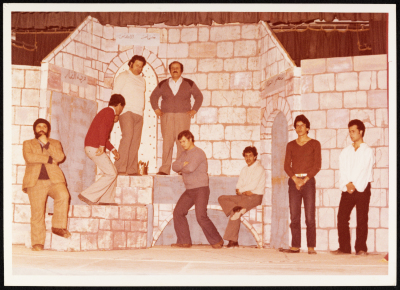 الفلاح والسلطان"، صورة من عرض مسرحي، مسرح القصبة، 1979"