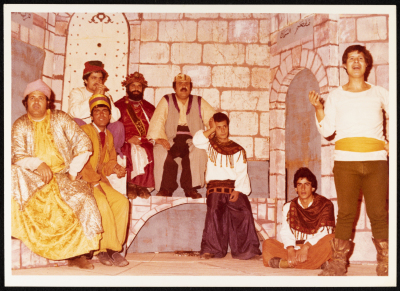 الفلاح والسلطان"، صورة من عرض مسرحي، مسرح القصبة، 1979"