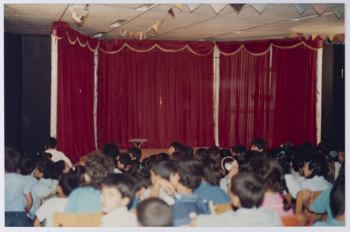 عروض مسرحية الملك راح ينام الخارجية