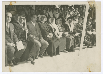 اُخذت هذه اللقطة بمناسبة الاحتفال بيوم النهضة، وحضر الاحتفال النواب العراقيين