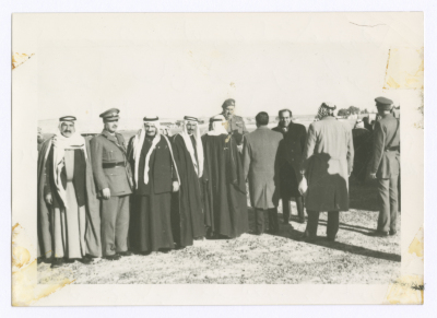 شخصيات اعتبارية في مطار معان العسكري