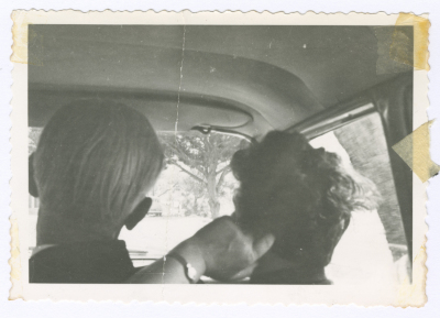 Fatin Tahbub with ʾibrahim Hananiyya In a Car