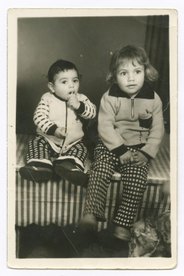 طفلان فلسطينيان