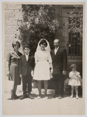 صورة من مراسم تثبيت نايفة عشراوي (نانو) 1962