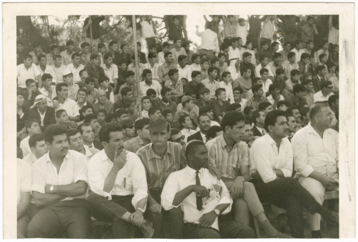 اساتذة في مهرجان مدرسي